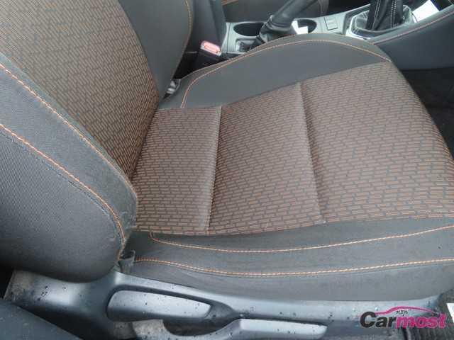2016 Toyota Auris CN G15-E29 Sub19