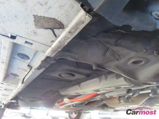 2018 Toyota PRIUS α CN G16-D74 Sub24
