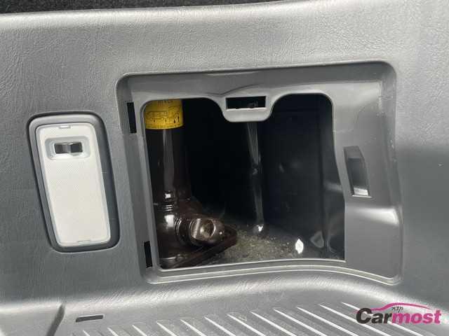 2011 Toyota Hiace Van CN G17-C57 Sub22