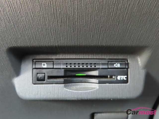 2014 Toyota PRIUS α CN G17-C81 Sub12