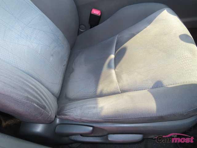 2014 Toyota PRIUS α CN G17-C81 Sub15