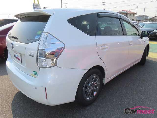 2014 Toyota PRIUS α CN G17-C81 Sub1