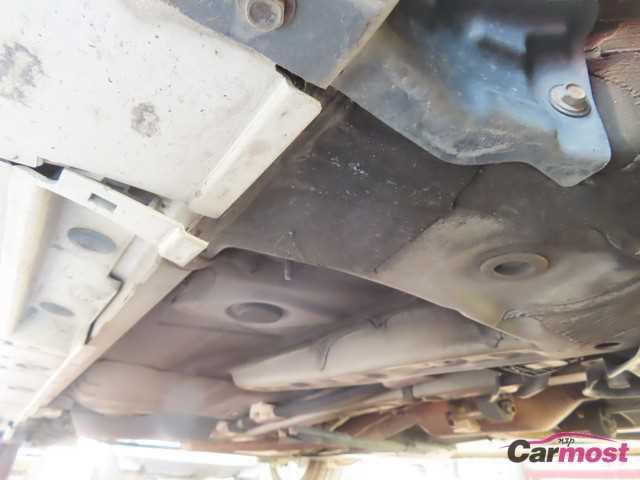 2014 Toyota PRIUS α CN G17-C81 Sub22