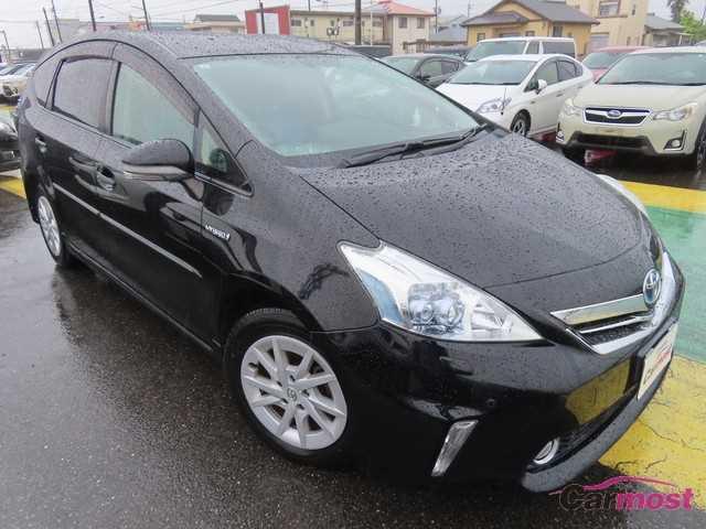 2011 Toyota PRIUS α CN G17-E40