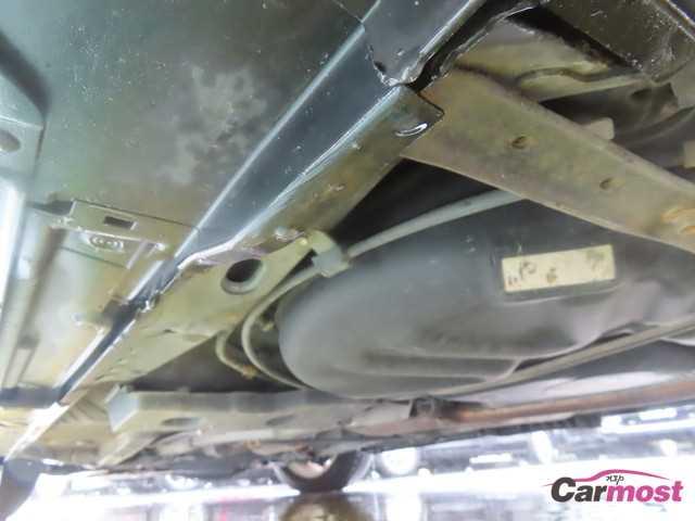 2011 Toyota PRIUS α CN G17-E40 Sub27