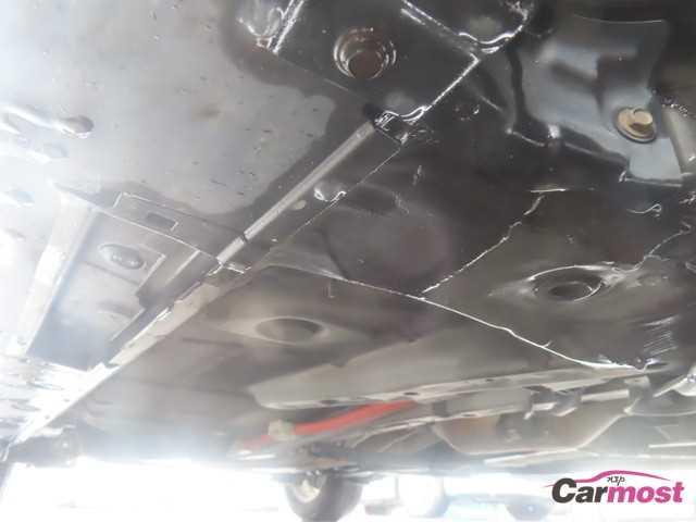 2012 Toyota PRIUS α CN G21-E21 Sub24