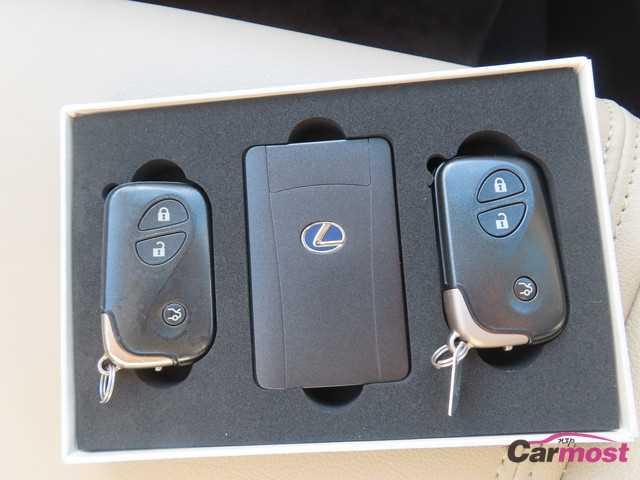 2010 Lexus HS CN G23-D18 Sub15