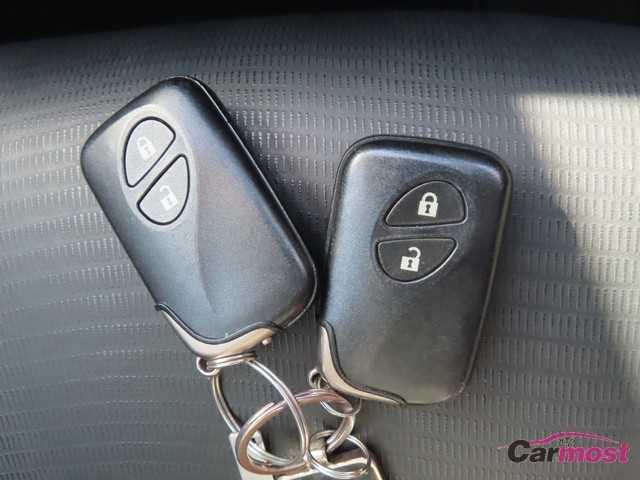 2013 Lexus CT CN G26-C85 Sub17
