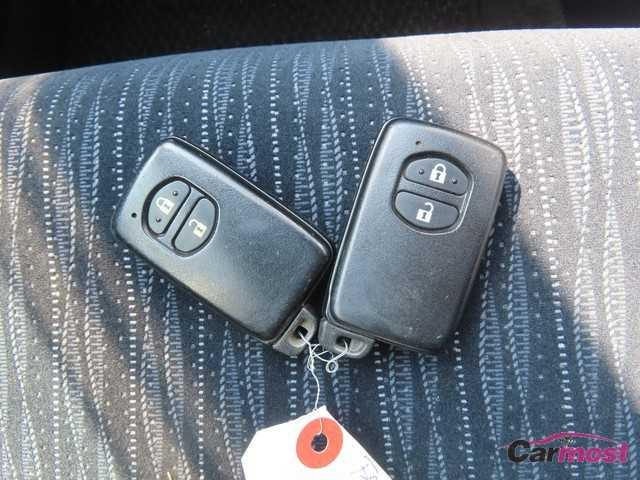 2012 Toyota Corolla Fielder CN G26-D05 Sub15