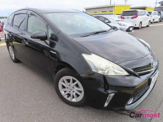 2014 Toyota PRIUS α CN G28-D04