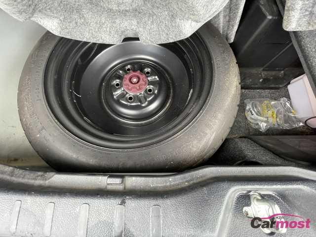 2015 Toyota Esquire CN G28-D94 Sub21
