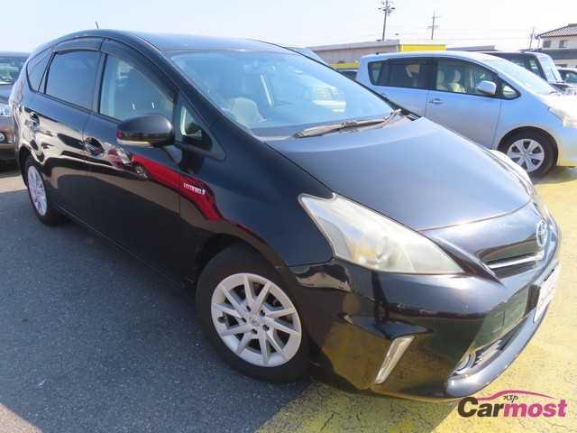2011 Toyota PRIUS α CN G32-C94