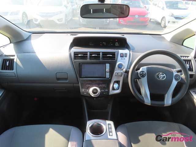 2011 Toyota PRIUS α CN G32-C94 Sub12