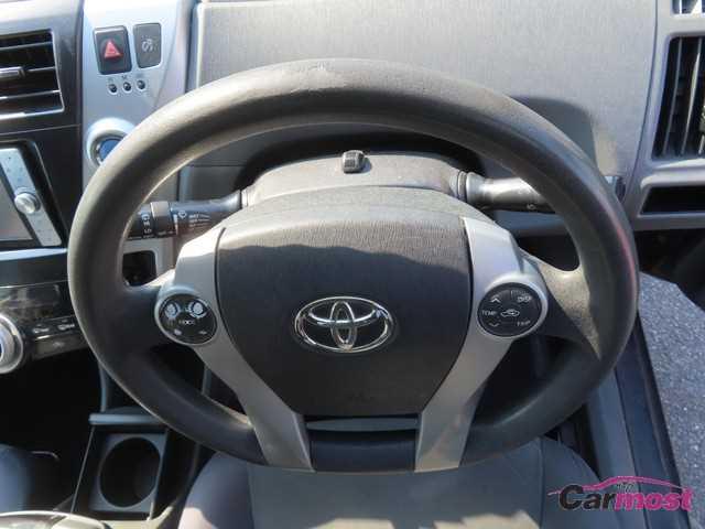 2011 Toyota PRIUS α CN G32-C94 Sub17