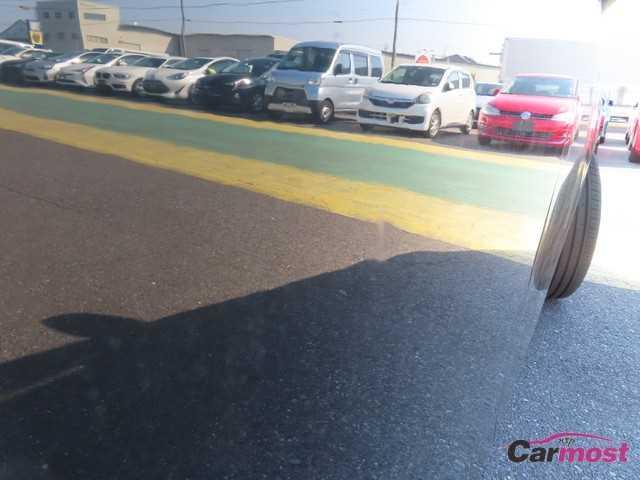 2011 Toyota PRIUS α CN G32-C94 Sub7