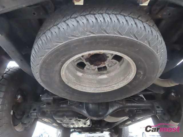 2003 Toyota Hilux Surf CN G33-C98 Sub28