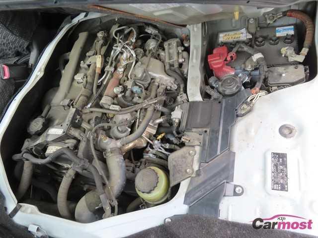 2015 Toyota Hiace Van CN G34-C32 Sub5